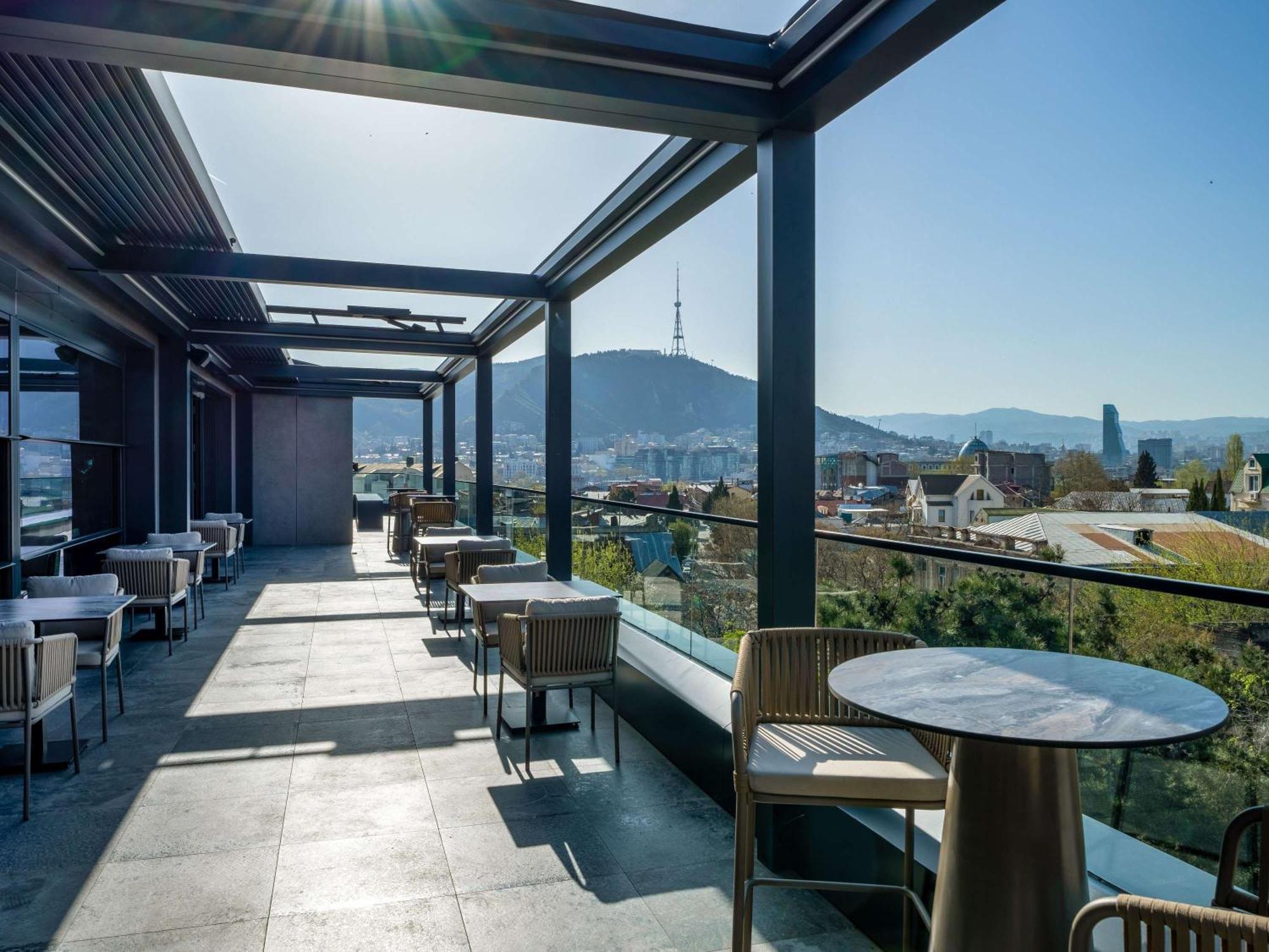 Novotel Tbilisi Center エクステリア 写真
